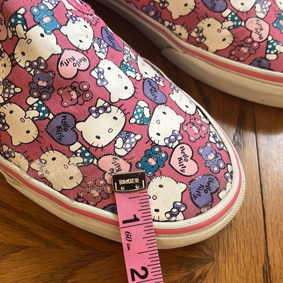 Hello Kitty x Vans Slip Ons Pink / White W10.5 | M9 GUC - Picture 11 of 17